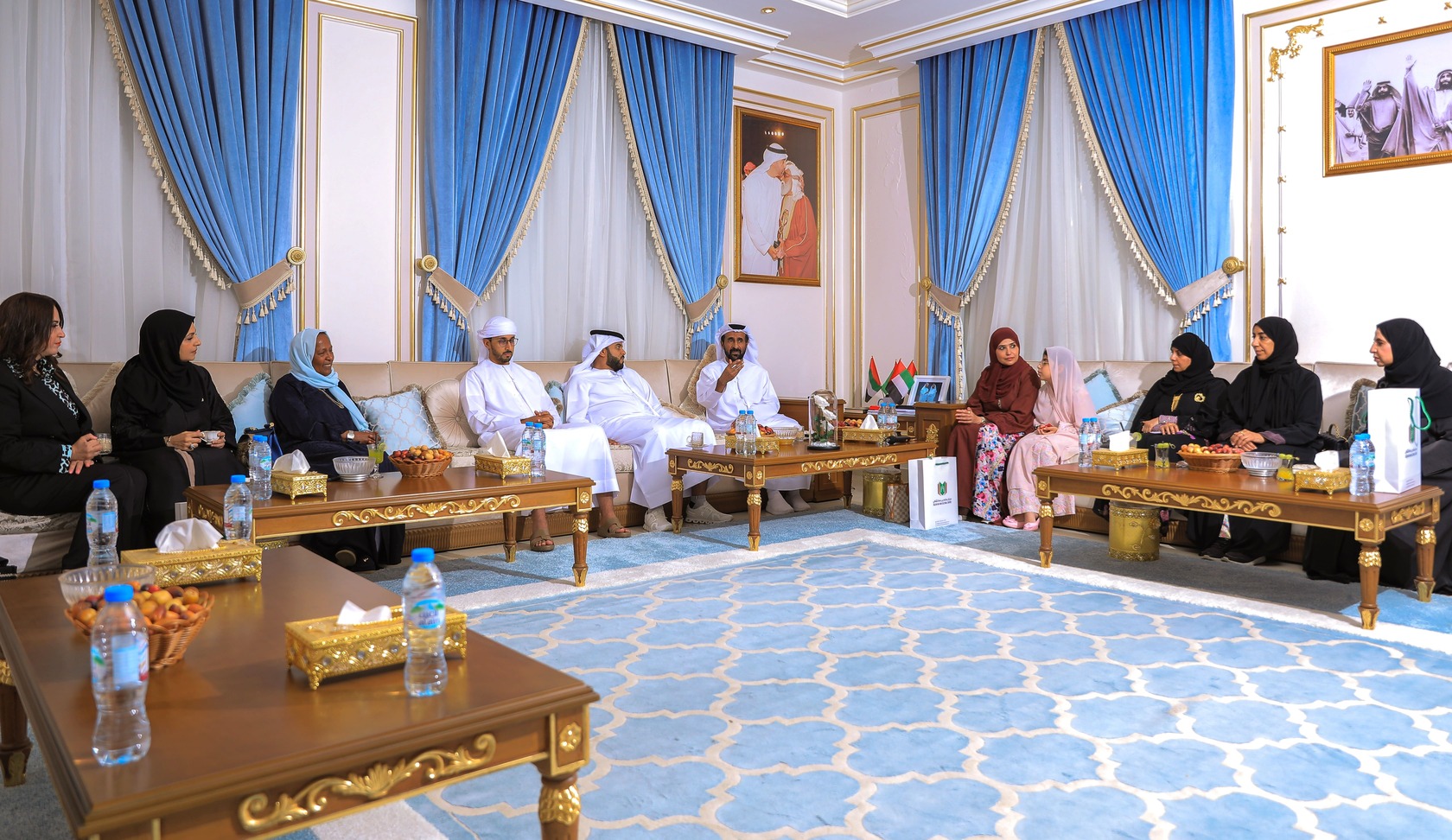 المعرض